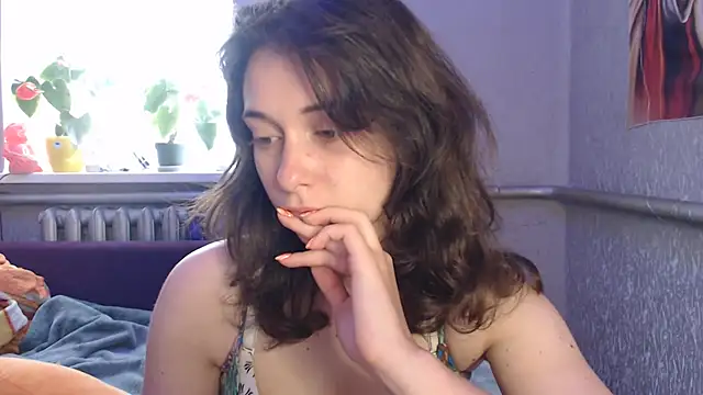 Snapshot of Angelik5371 chatting on 07/18/26, 06:17 Angelik5371 online show from 07/18/26, 06:17