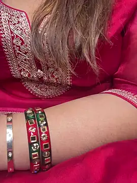 butterflyslay online show from 02/02/26, 03:49