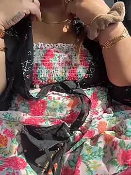 butterflyslay online show from 03/21/26, 08:41