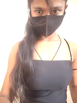 Snapshot of jaanvi-Rani chatting on 05/10/26, 01:55 jaanvi-Rani online show from 05/10/26, 01:55