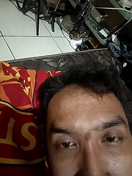 Snapshot of asepSkebord chatting on 12/17/25, 01:39 asepSkebord online show from 12/17/25, 01:39