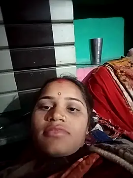 Aaisha 01 online show from 12/15/25, 03:27