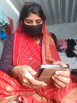 Aaisha 01 online show from 02/04/26, 05:35