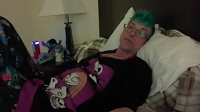 Snapshot of AskAveryAnything chatting on 03/06/26, 11:56 AskAveryAnything online show from 03/06/26, 11:56