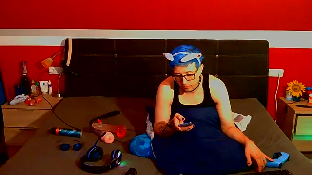 AskAveryAnything online show from 07/22/26, 08:17