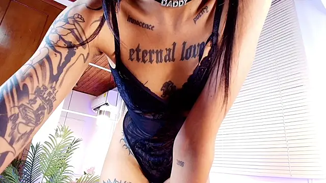 emily burton18 online show from 02/11/26, 12:10