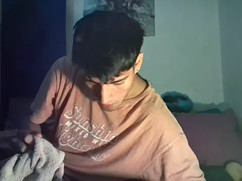 Snapshot of isalexhot chatting on 02/10/26, 03:27 isalexhot online show from 02/10/26, 03:27