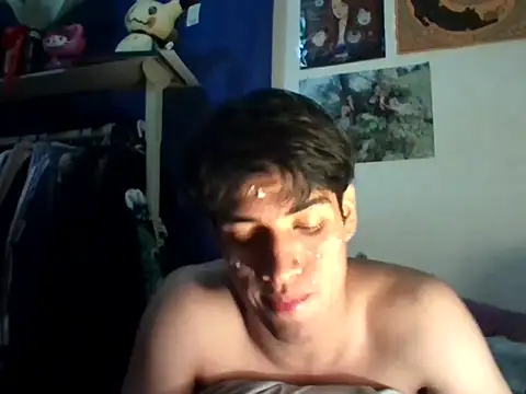 Snapshot of isalexhot chatting on 03/03/26, 04:18 isalexhot online show from 03/03/26, 04:18