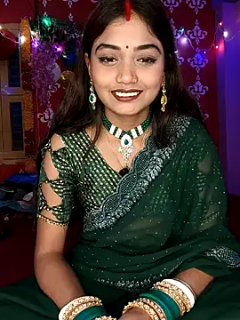 Snapshot of Sweet-priyaa chatting on 04/22/26, 02:58 Sweet-priyaa online show from 04/22/26, 02:58