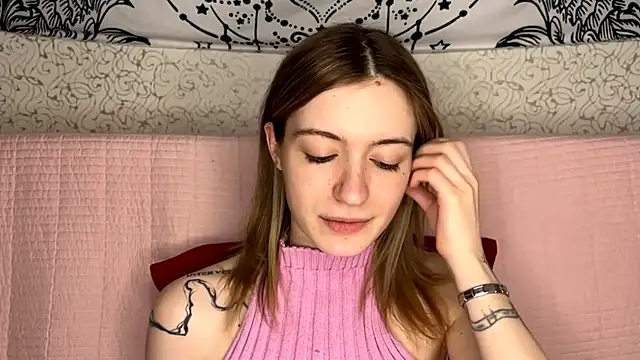 Shining Robi online show from 02/22/26, 01:20