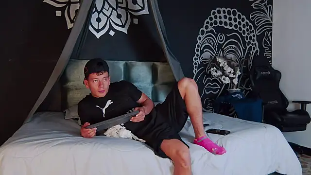 MagnusKnight  online show from 01/13/26, 01:49