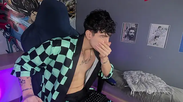 Criss Adams online show from 02/05/26, 03:55