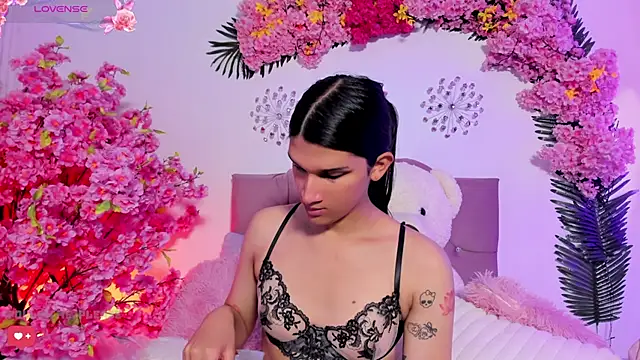 Bianca baldwin  online show from 04/05/26, 09:01