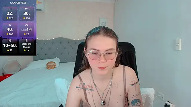 lexalove doll online show from 02/23/26, 04:43