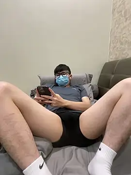 Snapshot of YourBoYyyyyyyy chatting on 03/28/26, 02:38 YourBoYyyyyyyy online show from 03/28/26, 02:38