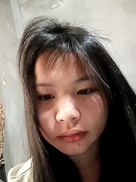 Snapshot of kat2026 chatting on 12/14/25, 02:17 kat2026 online show from 12/14/25, 02:17