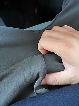 Snapshot of mynameissac chatting on 03/17/26, 04:28 mynameissac online show from 03/17/26, 04:28