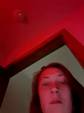 Snapshot of dixielover1229 chatting on 12/14/25, 09:36 dixielover1229 online show from 12/14/25, 09:36