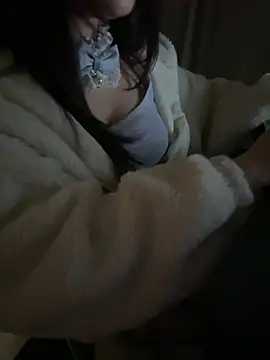 Snapshot of ddbb0000 chatting on 02/16/26, 03:41 ddbb0000 online show from 02/16/26, 03:41