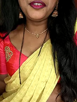 Snapshot of Rachu_love chatting on 06/11/26, 04:16 Rachu love online show from 06/11/26, 04:16