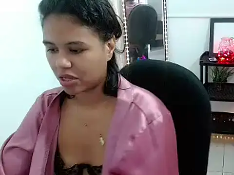 Snapshot of Shawnycarson chatting on 05/10/26, 03:17 Shawnycarson online show from 05/10/26, 03:17
