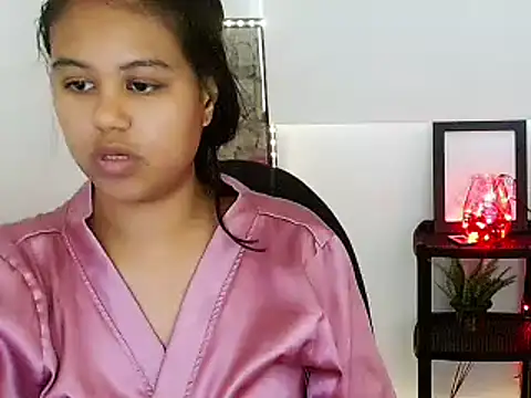 Snapshot of Shawnycarson chatting on 06/25/26, 06:23 Shawnycarson online show from 06/25/26, 06:23