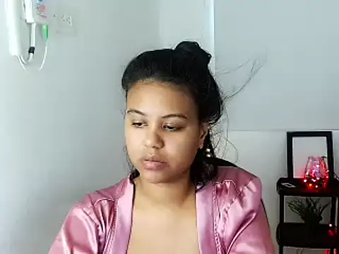 Snapshot of Shawnycarson chatting on 06/29/26, 05:57 Shawnycarson online show from 06/29/26, 05:57