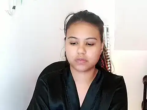 Snapshot of Shawnycarson chatting on 07/15/26, 06:13 Shawnycarson online show from 07/15/26, 06:13
