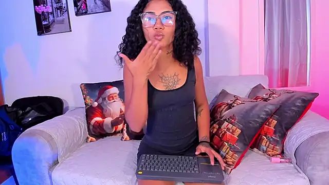 Paulete  W online show from 12/15/25, 01:15