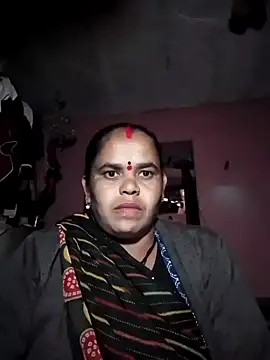 Snapshot of Cut_itri383 chatting on 12/14/25, 10:09 Cut itri383 online show from 12/14/25, 10:09