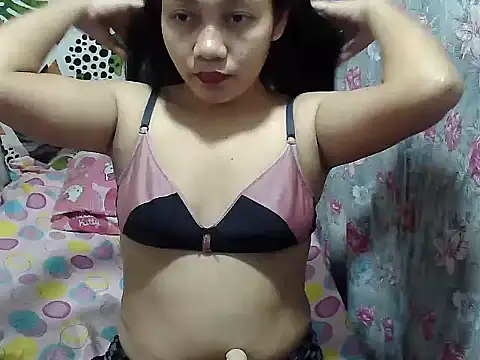 Snapshot of Lusty_babe chatting on 07/18/26, 02:10 Lusty babe online show from 07/18/26, 02:10
