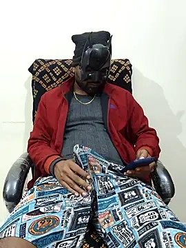 Snapshot of Crazy_1Boy chatting on 12/16/25, 02:55 Crazy 1Boy online show from 12/16/25, 02:55