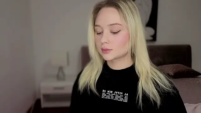 Jessiestar  online show from 02/03/26, 02:00