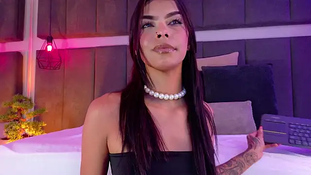 luna blannco online show from 03/04/26, 01:50