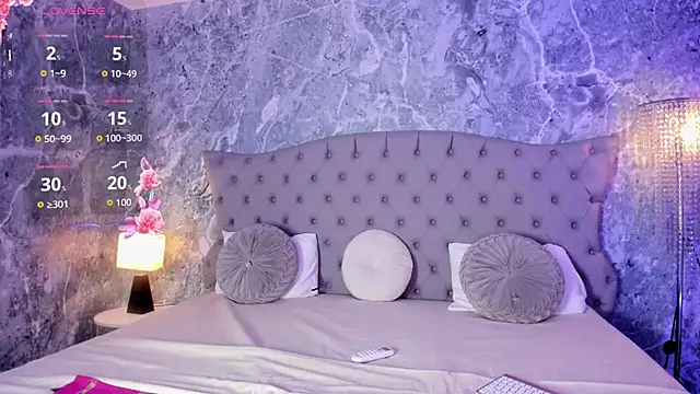 EVANGELIINE 21 online show from 04/15/26, 07:10