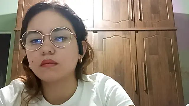 Snapshot of SusanaGuys chatting on 12/14/25, 12:10 SusanaGuys online show from 12/14/25, 12:10