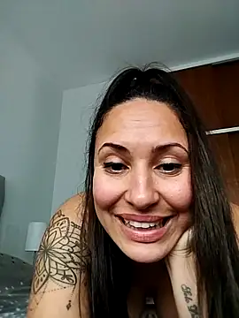 Snapshot of Fatisexy88 chatting on 06/03/26, 02:33 Fatisexy88 online show from 06/03/26, 02:33
