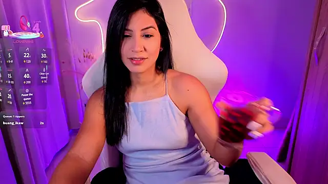 Snapshot of chloebum_ chatting on 04/01/26, 11:00 chloebum online show from 04/01/26, 11:00