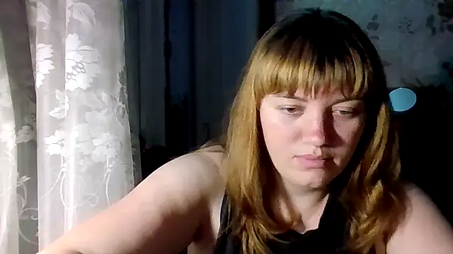 swett girll online show from 12/16/25, 12:59