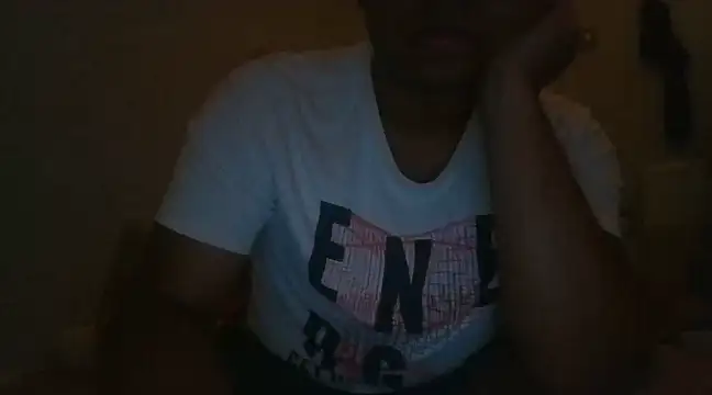 Snapshot of prashantk99 chatting on 12/25/24, 04:44 prashantk99 online show from 12/25/24, 04:44