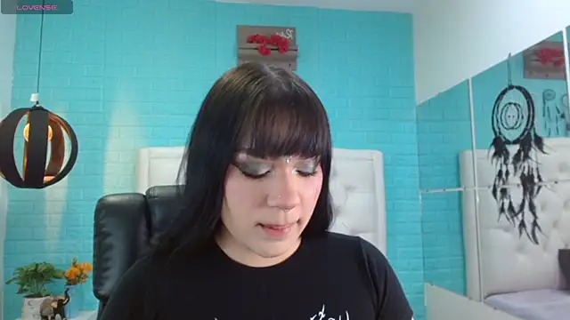 Snapshot of rossabby chatting on 12/14/25, 04:18 rossabby online show from 12/14/25, 04:18