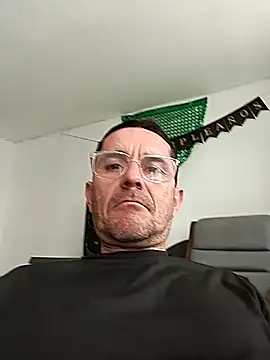 Maxhot3108 online show from 03/03/26, 07:09