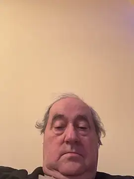 csikar online show from 02/09/26, 06:12