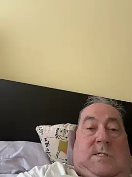 csikar online show from 04/09/26, 06:19