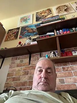 Snapshot of csikar chatting on 04/18/26, 09:02 csikar online show from 04/18/26, 09:02