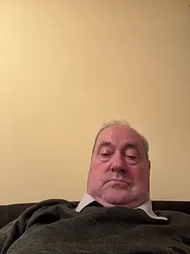 Snapshot of csikar chatting on 04/29/26, 08:48 csikar online show from 04/29/26, 08:48