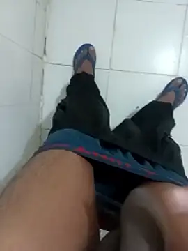 bigg dickkk69 online show from 01/10/26, 12:29