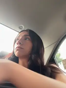 lunaluxury22 online show from 01/11/26, 09:31