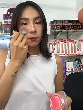 lunaluxury22 online show from 03/02/26, 01:07