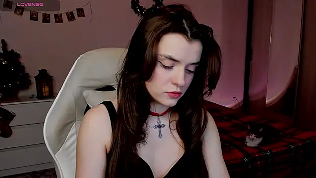  Valleria  online show from 01/12/26, 07:41